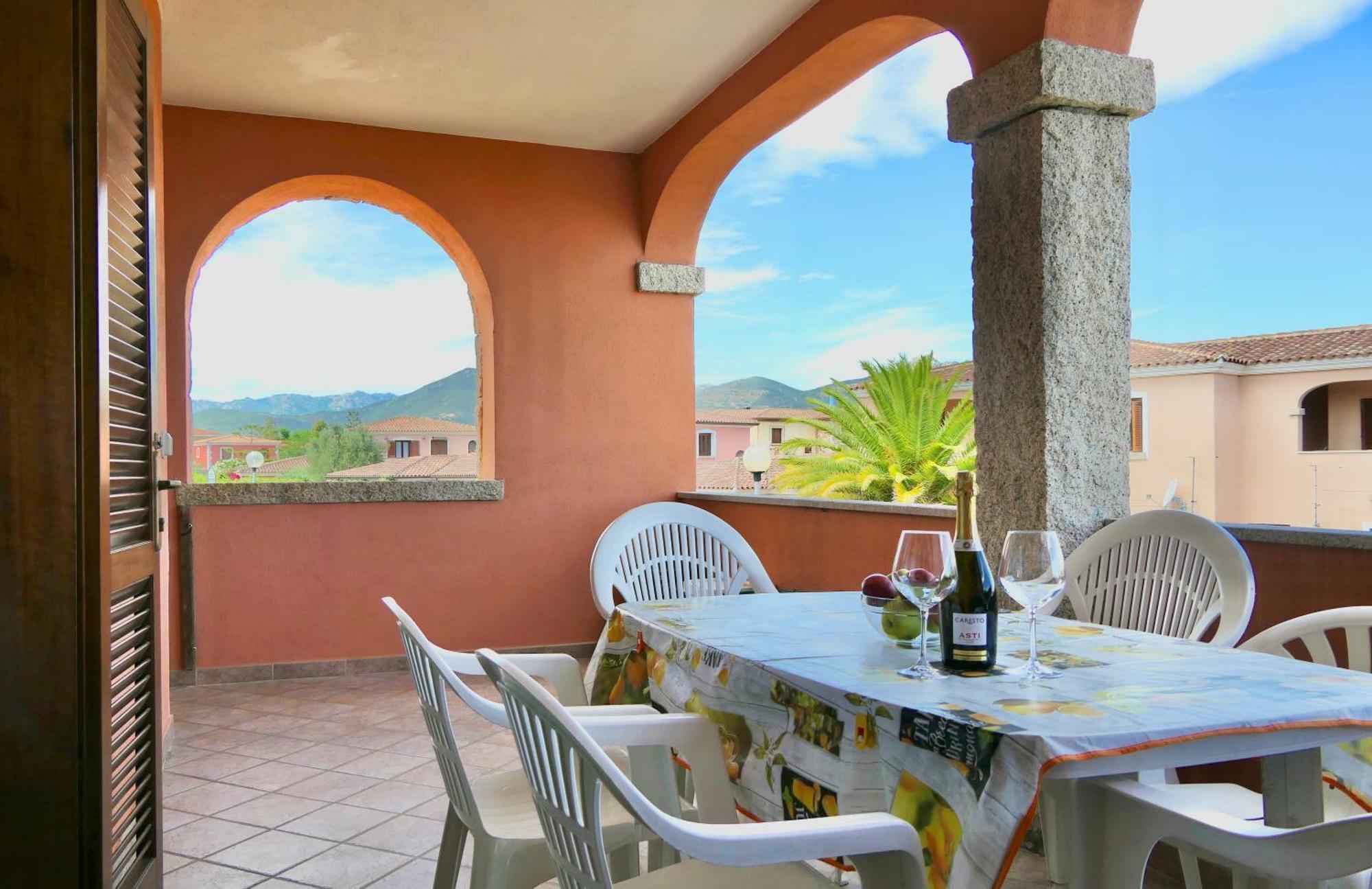Iss Travel, La Ginestra - 2-Bedroom Apartment With Terrace And View Over Tavolara Island Сан-Теодоро Экстерьер фото